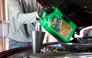 COMMENT CHANGER VOTRE PROPRE HUILE